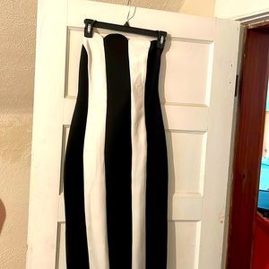 ASOS DESIGN scallop paneled bandeau midi dress in mono stripe size 10